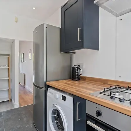 Holiday home In Great Barr By Halo